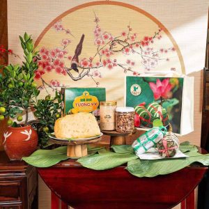 Giỏ quà Tết giò chả truyền thống